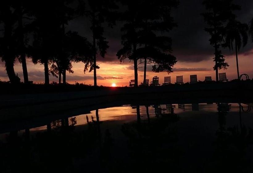 پانسیون Pousada La Vierro