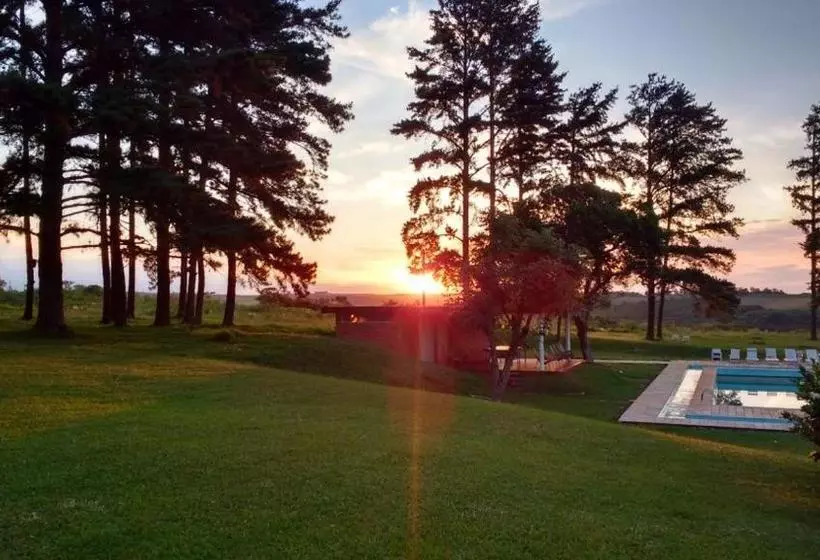 ペンション Pousada La Vierro