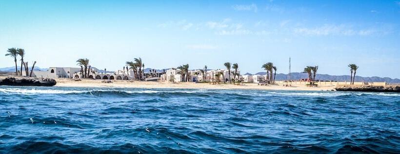 Aurora Beach Safari Resort