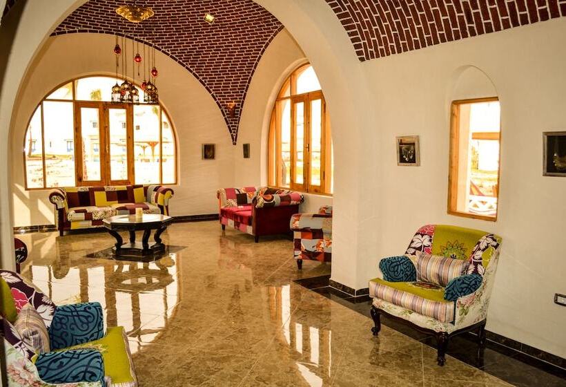 Aurora Beach Safari Resort