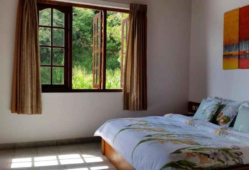 بنسيون Waldhaus Kandy