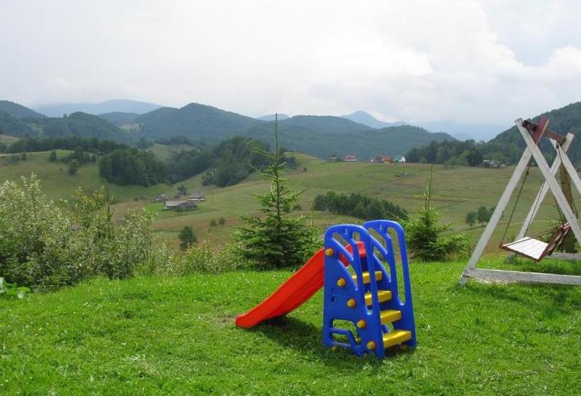 Pensiunea Pui De Urs Sirnea