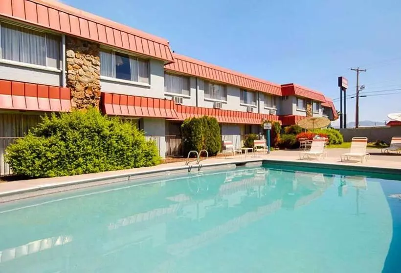 Retkeilymaja The La Grande Inn