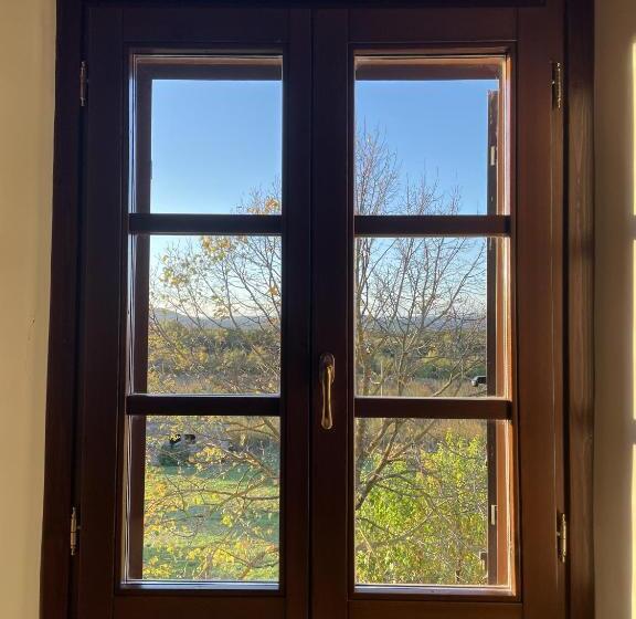 هتل Agriturismo Pietramora