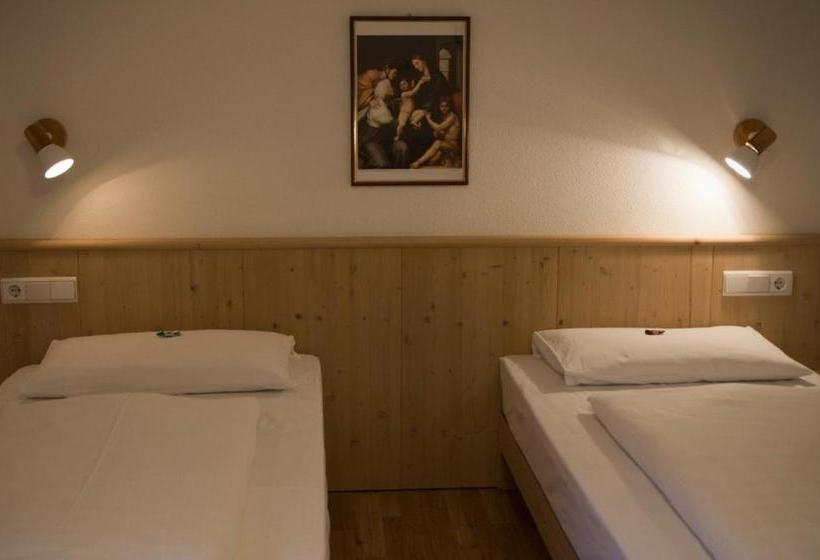 酒店 Berggasthof Stern