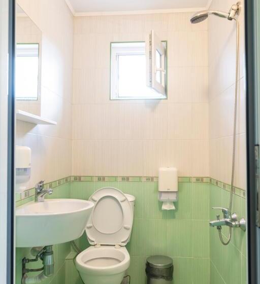 膳宿费 Guest House Roden Dom