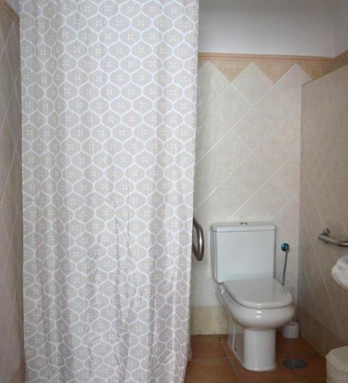 پانسیون Hostal Doña Antonia