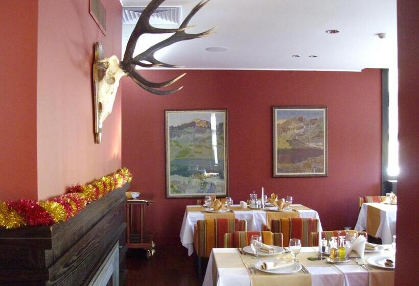 بنسيون Kokoshkovata Boutique House