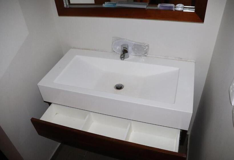 Yanbu Inn Residential Suites