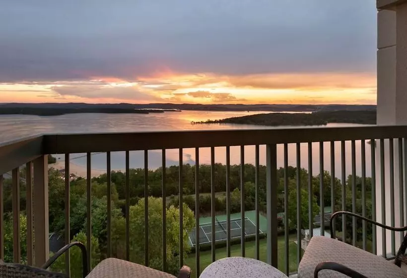 Chateau On The Lake Resort Spa And Convention Center