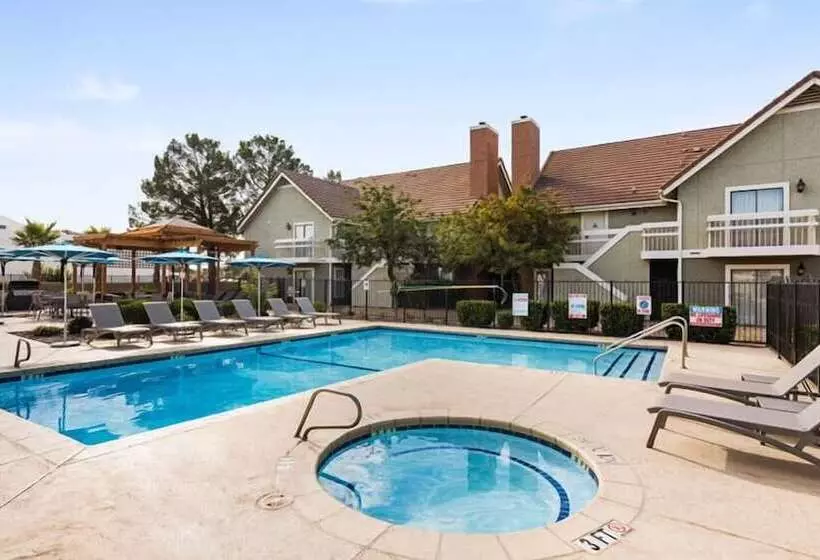 בית מלון כפרי Chase Suite  El Paso