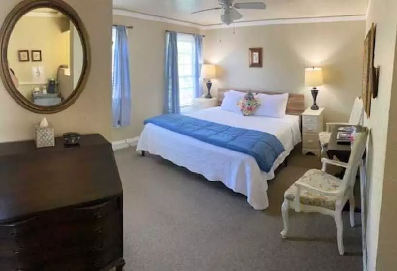 ホテル Cherokee Lodge