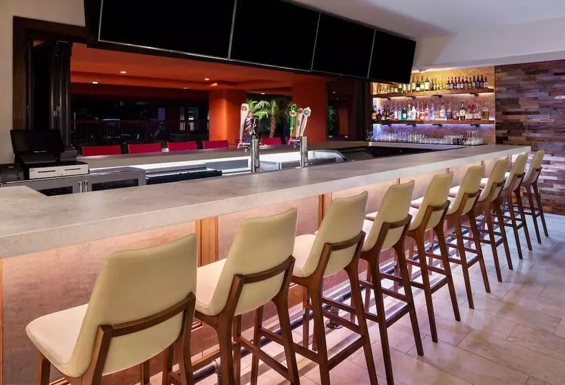هتل Courtyard Scottsdale North