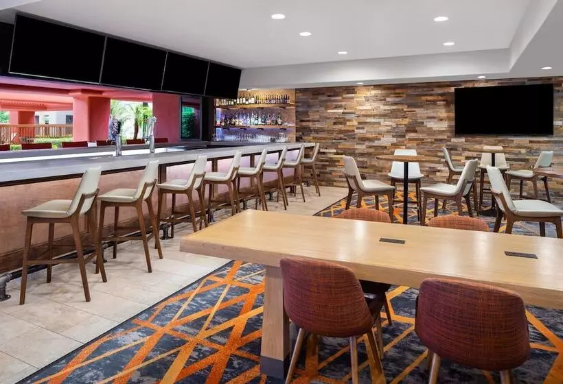 هتل Courtyard Scottsdale North