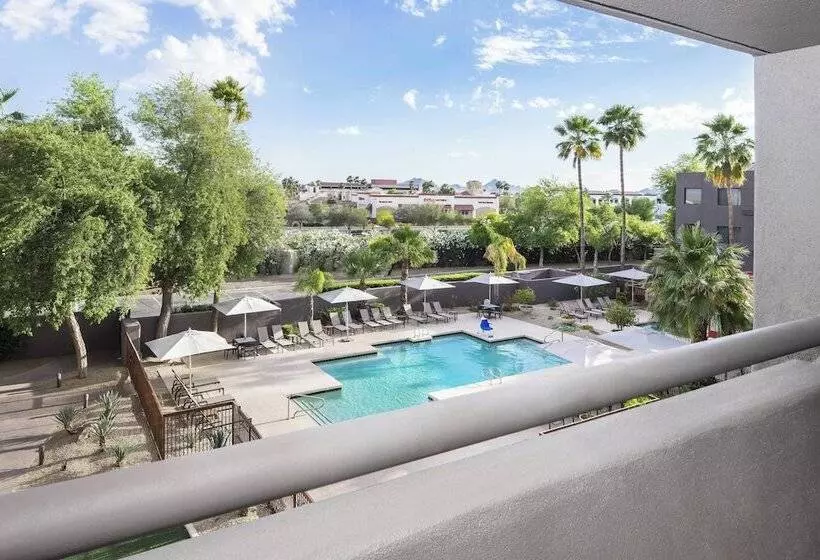 هتل Courtyard Scottsdale North