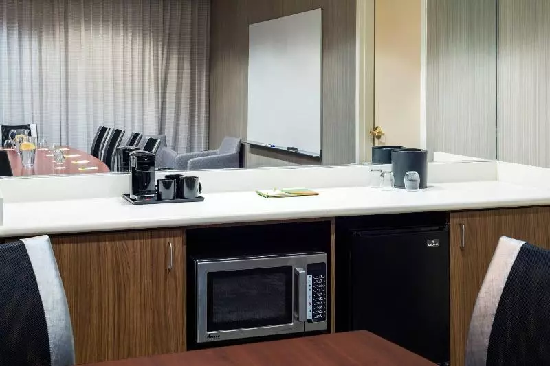 Hotel Courtyard Toledo Maumee/arrowhead