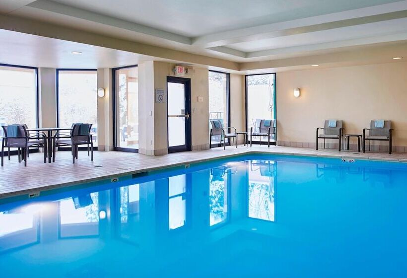 Отель Courtyard By Marriott Detroit Pontiac/auburn Hills