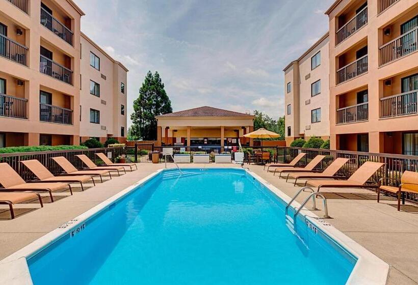 Otel Courtyard Durham Near Duke University/downtown