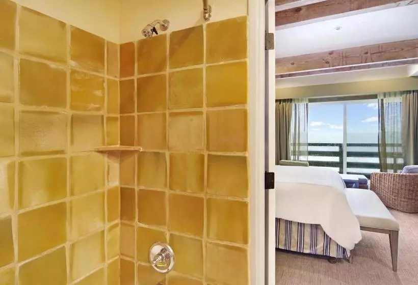 ホテル Cypress Inn On Miramar Beach