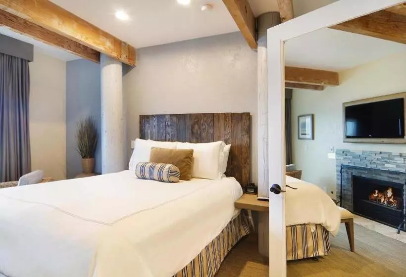 ホテル Cypress Inn On Miramar Beach