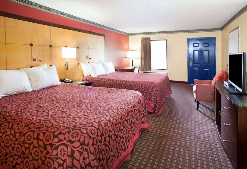 Отель Days Inn By Wyndham Covington