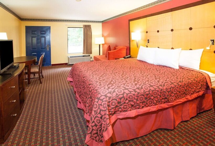 Отель Days Inn By Wyndham Covington