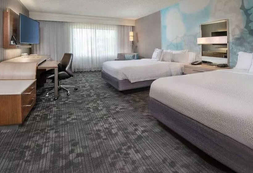 Отель Sonesta Select Allentown Bethlehem Airport