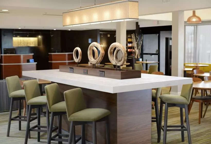 هتل Sonesta Select Dallas Central Expressway