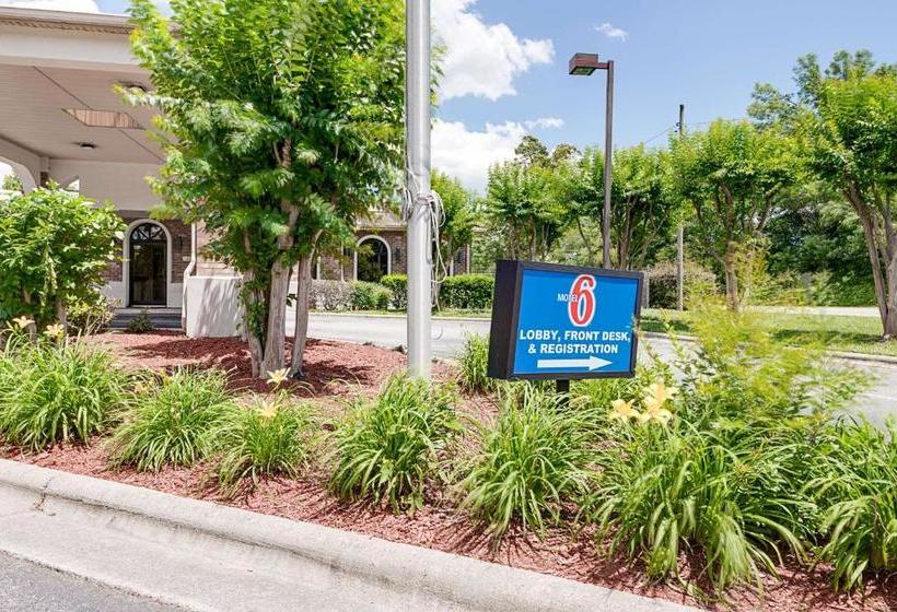 Motel 6-high Point, Nc