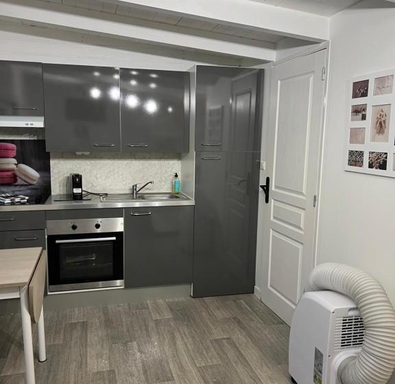 مسافرخانه Le Mas Rescator