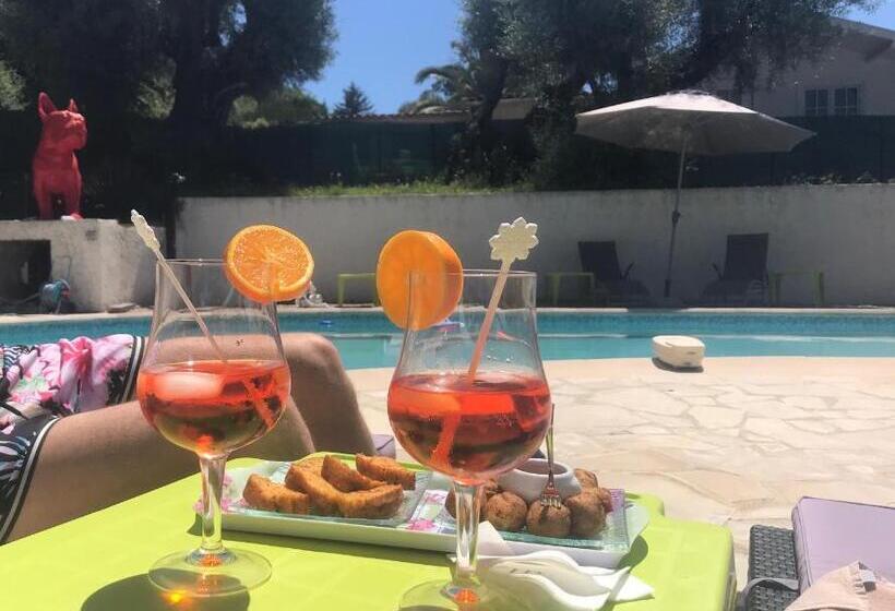 مسافرخانه Le Mas Rescator