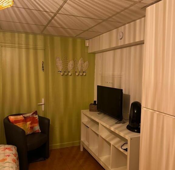 مسافرخانه Le Mas Rescator