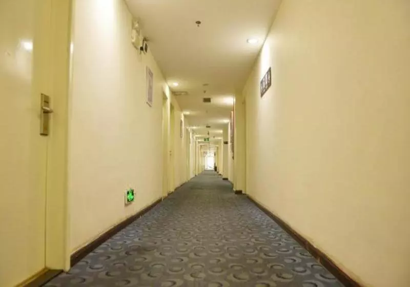 Hotelli 7 Days Inn Wuda Garden