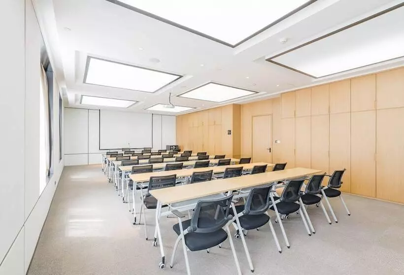 Atour Hotel Xi An Gaoxin Jinye Road Branch