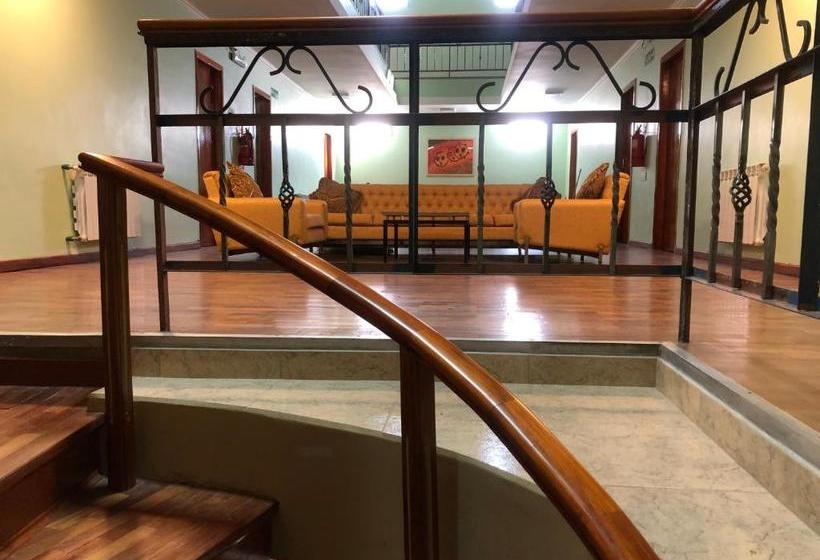 בית מלון כפרי Crystal