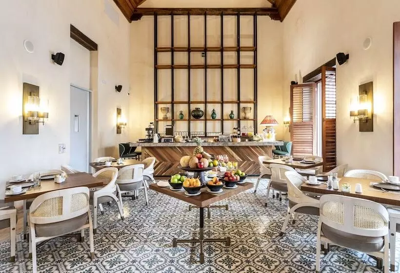 ホテル Eurostars Marques De Villalta