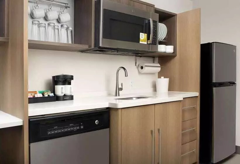 ホテル Home2 Suites By Hilton St. Augustine I95