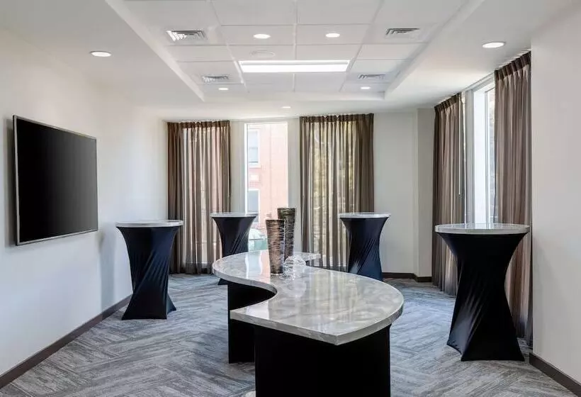 هتل Hyatt Place Atlanta Centennial Park