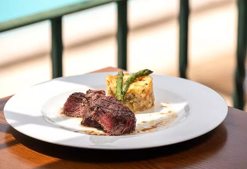 Forrester Essence Douro by Unlock Hotels