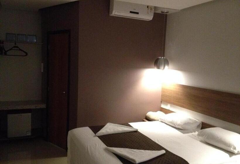 בית מלון כפרי W4