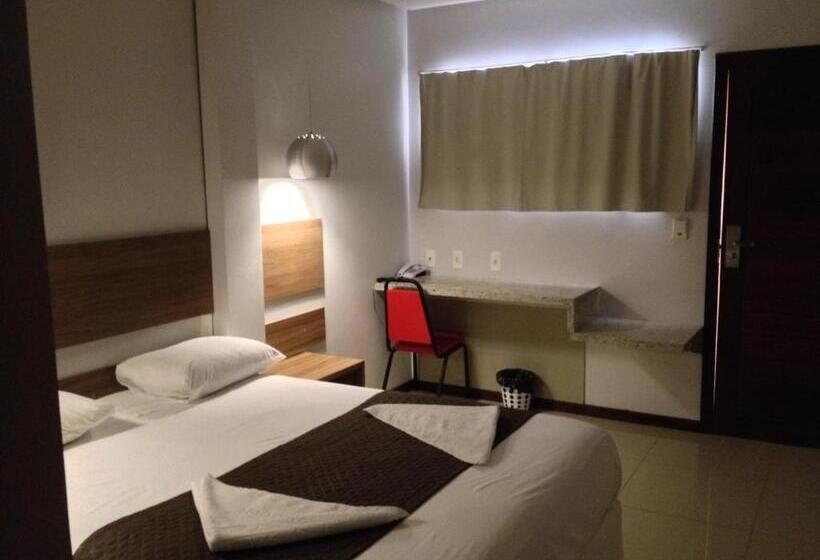 בית מלון כפרי W4