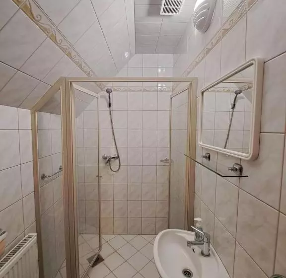 ペンション ágnes Pihenőház
