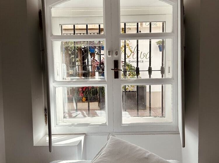 بنسيون Las Brisas Estepona