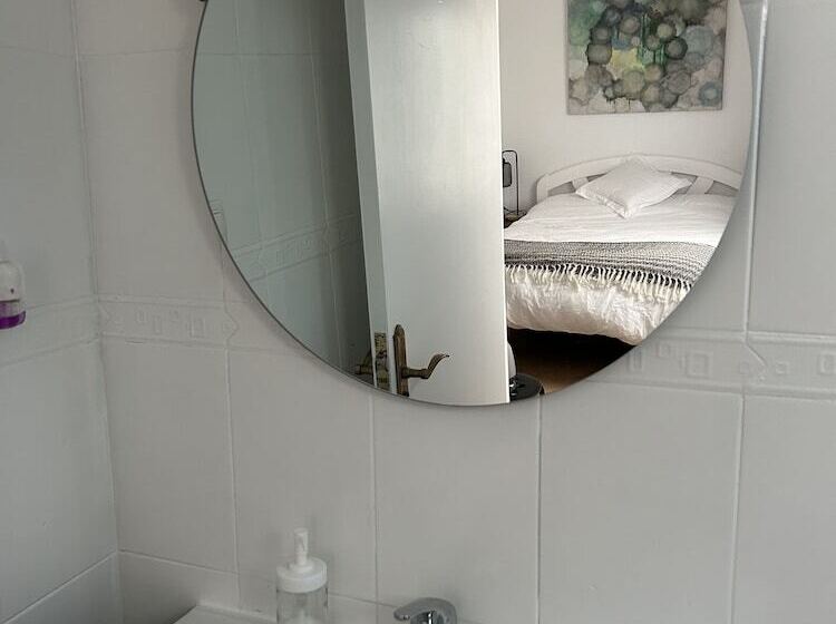 بنسيون Las Brisas Estepona