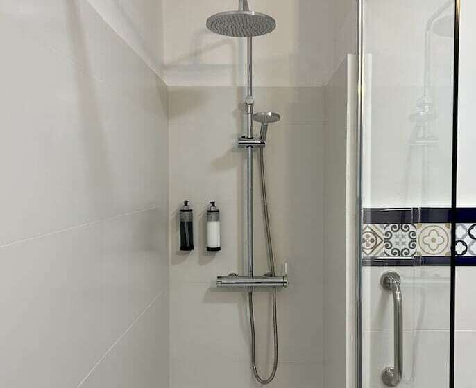 بنسيون Las Brisas Estepona