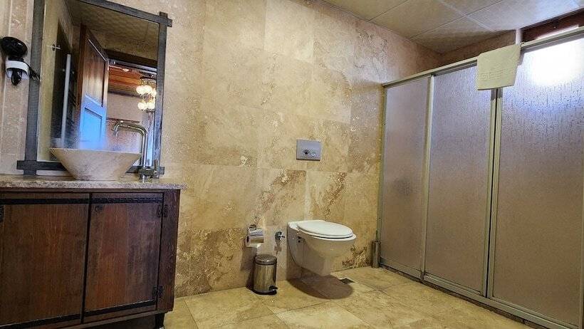 تختخواب و صبحانه Cappadocia Elite Stone House