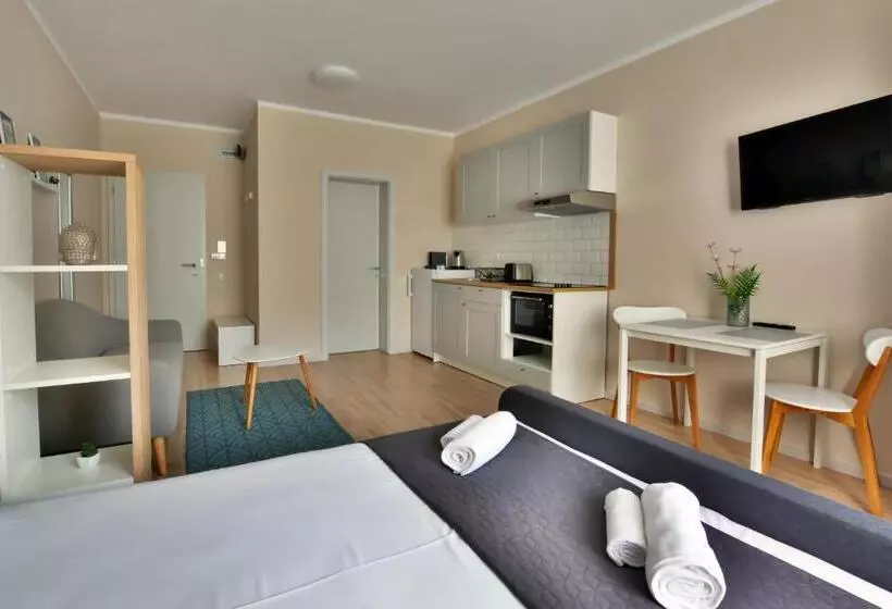 ホテル Mandarin Premium Apartments