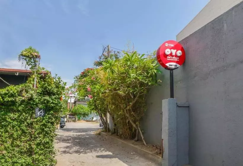 ホテル Oyo 1755 De Balcon Accomodation