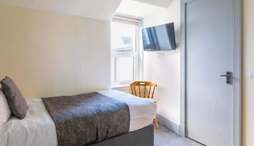 هتل Central House