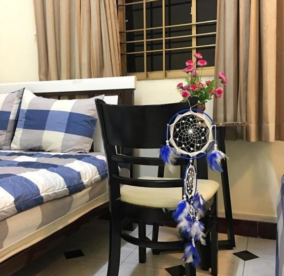 تختخواب و صبحانه Snow House